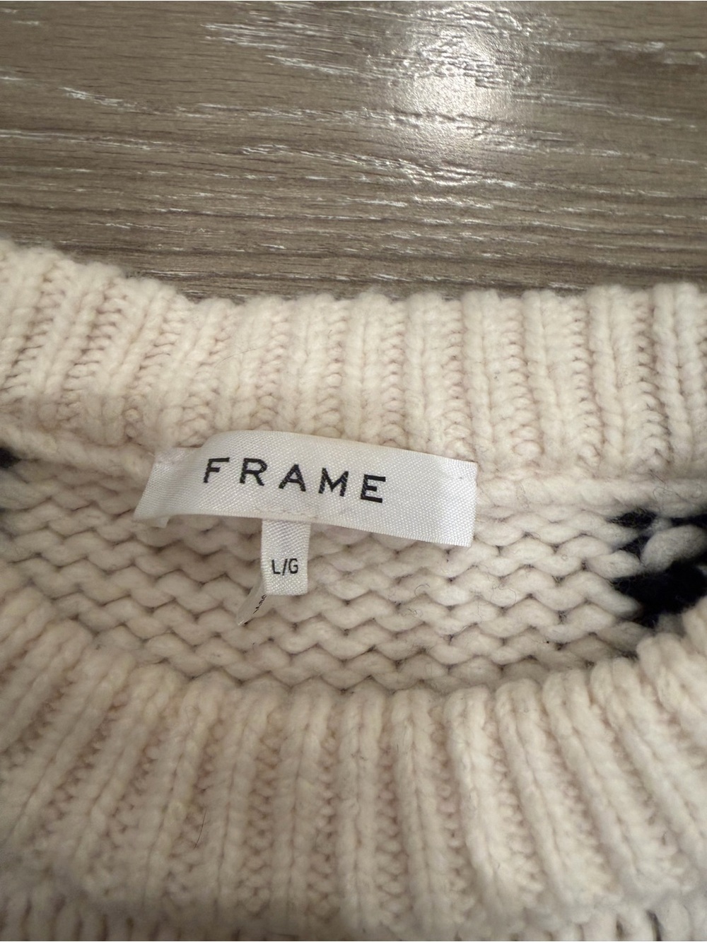 Frame Checkered Grid Sweater - Picture 5 of 9